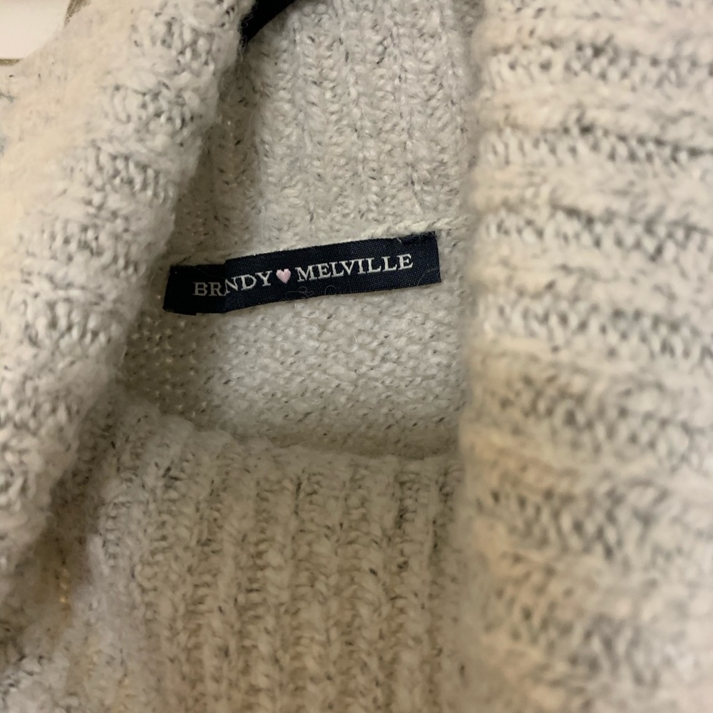 Sweater - Picture 2 of 3